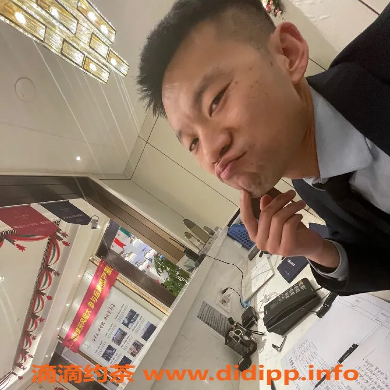 洛阳楼凤-不玩瞎点！19岁刘亮妹子等你体验