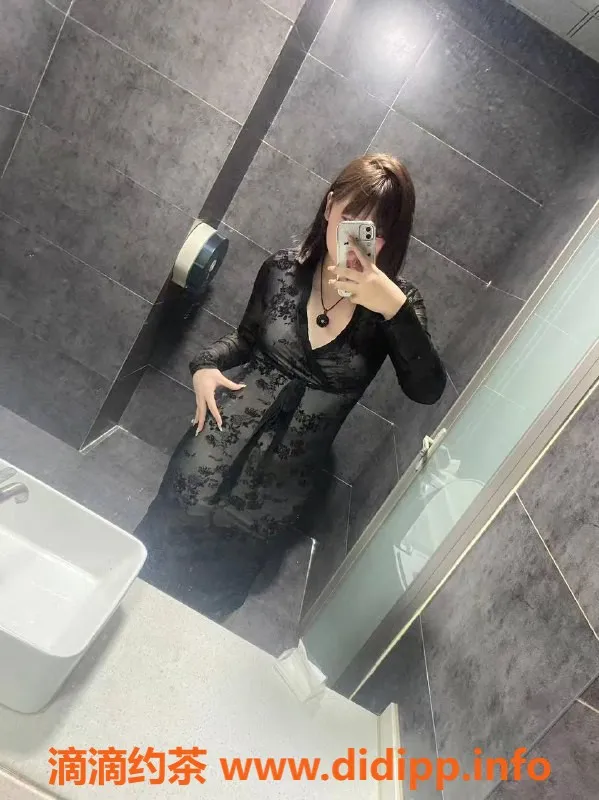 洛阳楼凤资源信息,小九 19岁 170cm 清纯妹子 高级服务