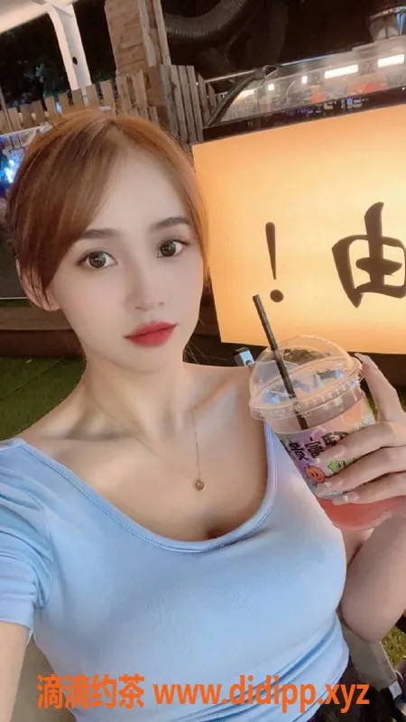 深圳楼凤-宝安佳佳，700元性价比高，热情服务