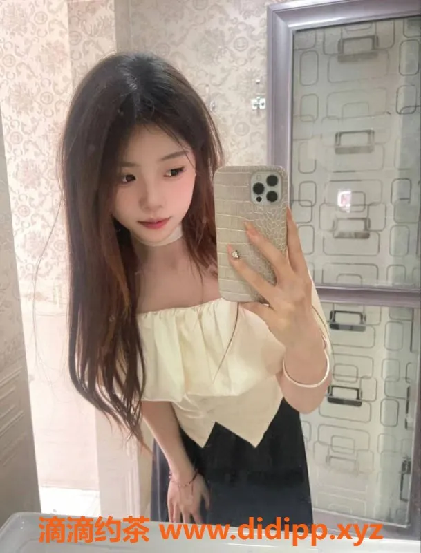 烟台楼凤-芝罘区学妹果果，乖巧可接吻😘