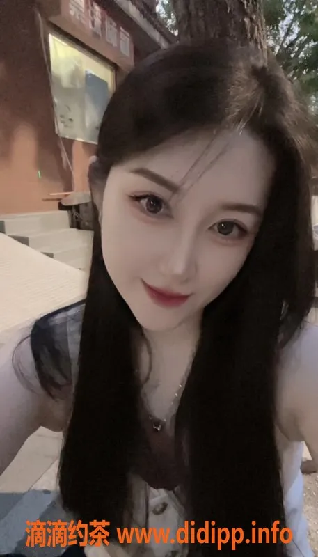 潍坊楼凤资源信息,潍坊奎文区25岁艺名小姐，身高167体重100斤，600元享受服务