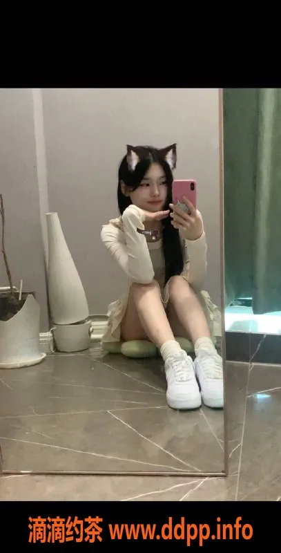 洛阳楼凤-洛阳可可，身高170，清纯嫩妹带你共浴