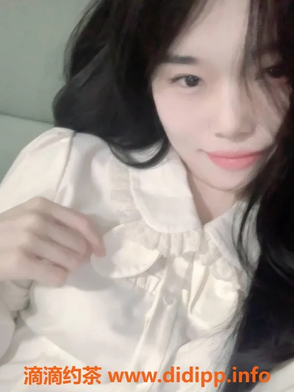 洛阳楼凤-洛阳可可，身高170，清纯嫩妹带你共浴