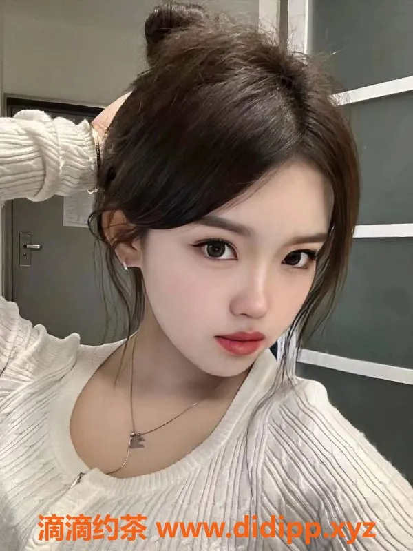 烟台楼凤-芝罘区凤凰一号特价00后小乖