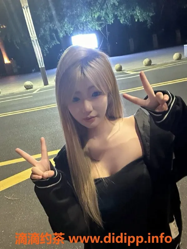 台州楼凤资源信息,青浦区初曼，166cm C罩杯，800P无套路服务