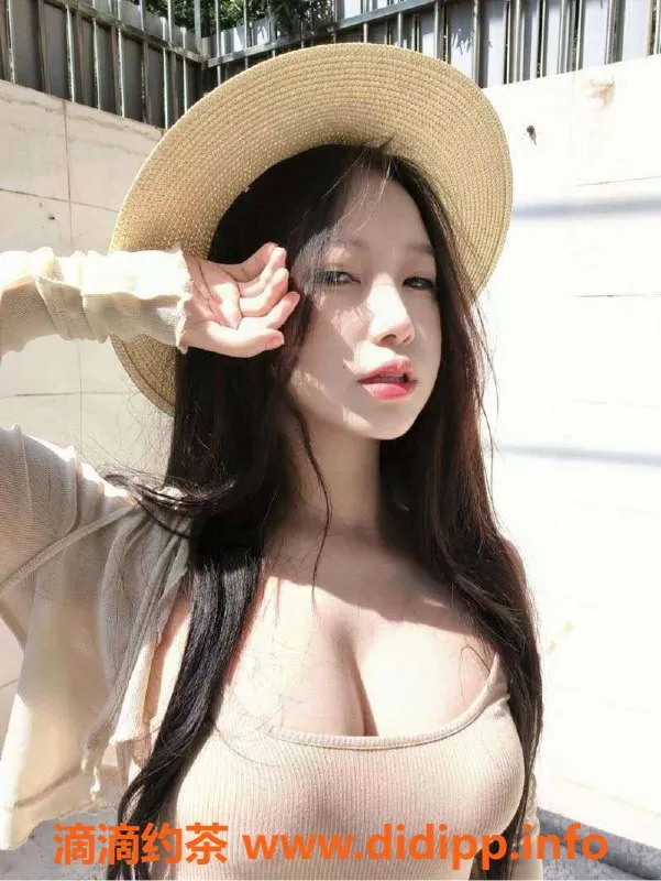 乌鲁木齐楼凤资源信息,蒋梦瑶—165高颜值艺考生，私密定制服务