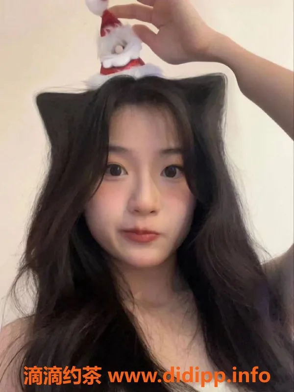 烟台楼凤资源信息,芝罘区白小纯，高颜值嫩妹等你来约