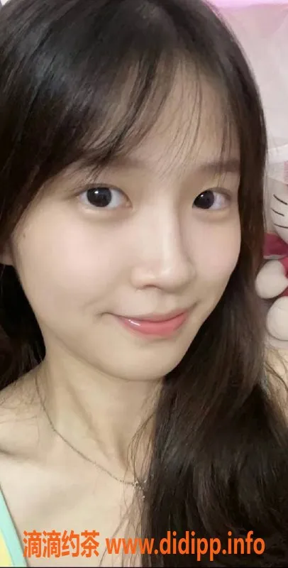 台州楼凤-徐汇区小雅：166cm C罩杯，700元品茶无套路