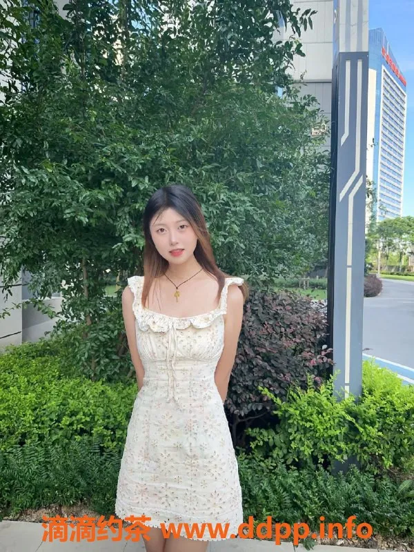 台州楼凤-虹口区艺名婧伊，166cm，49kg，700P无套路服务