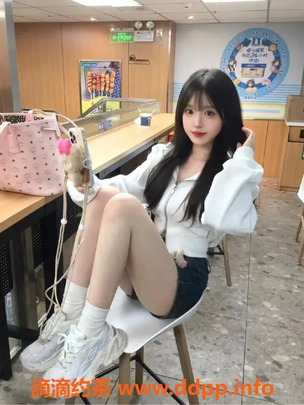 乌鲁木齐楼凤-蒋梦瑶166CM可爱小姐姐，清纯无瑕爱心服务