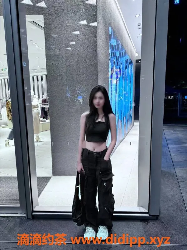 深圳楼凤-福田可欣，身材火辣，价格超值！