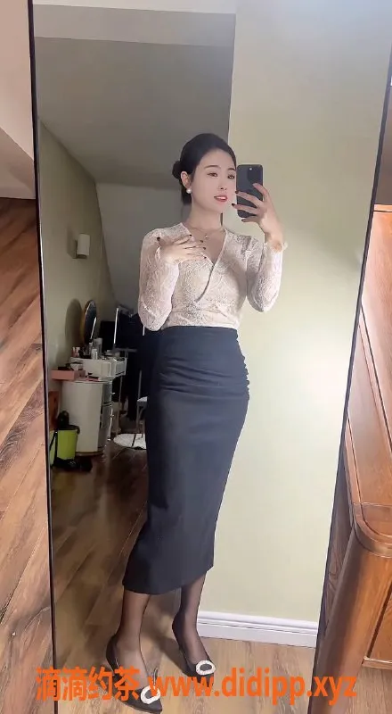 潍坊楼凤-秀秀，成熟少妇，165cm，92斤，兰山区热情服务