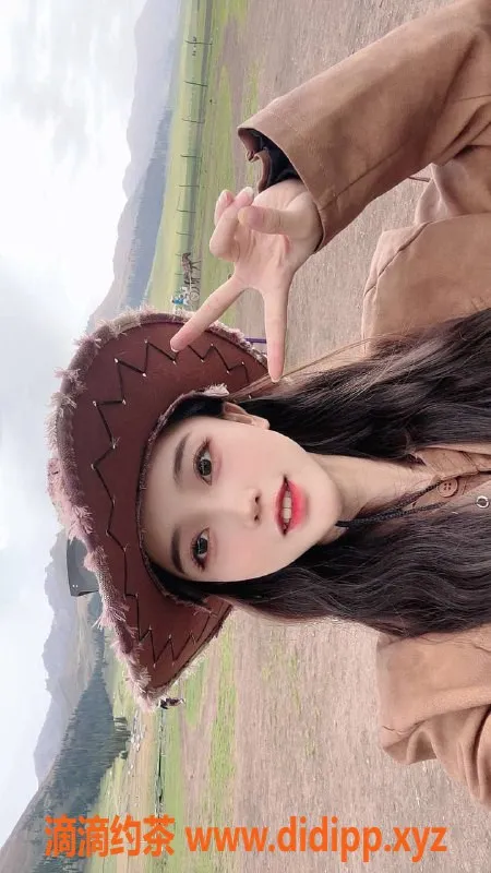 台州楼凤-青浦区果果，166cm C围，49kg，700元品茶服务