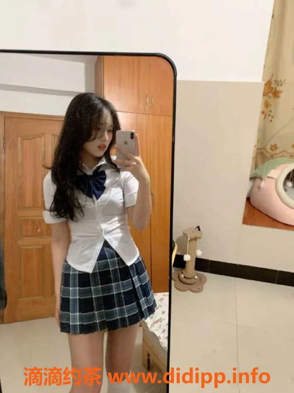 烟台楼凤-福山区富力湾学妹，享受贴心服务