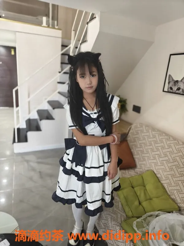 成都楼凤-成华区可爱萝莉，155cm 80斤，服务超赞