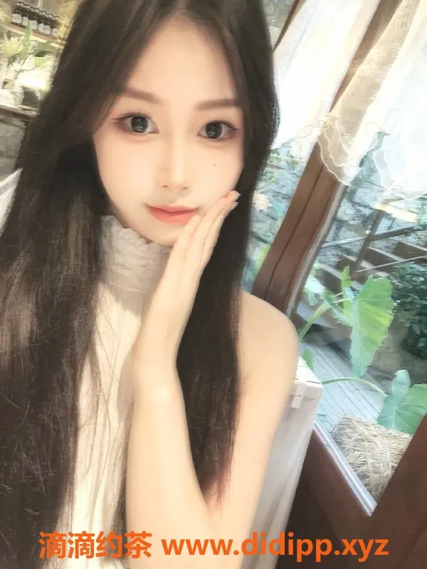 台州楼凤-松江区裴裴 🌹166cm C罩杯 800元品茶