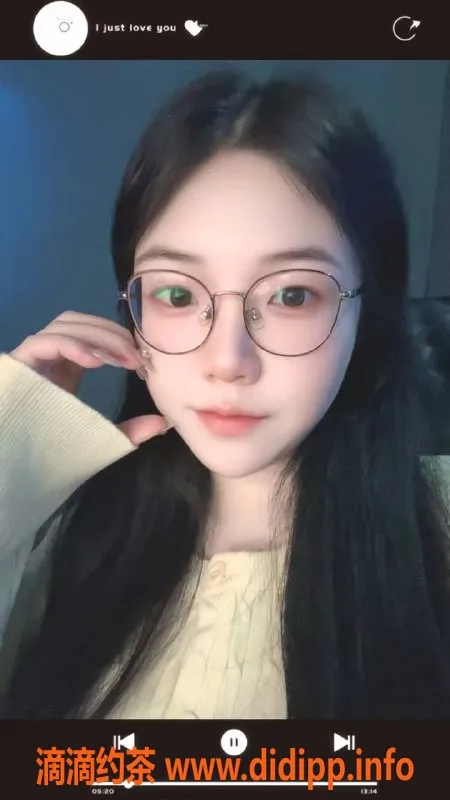 台州楼凤-上海黄埔区小迪，165cm D罩杯，800元品茶服务