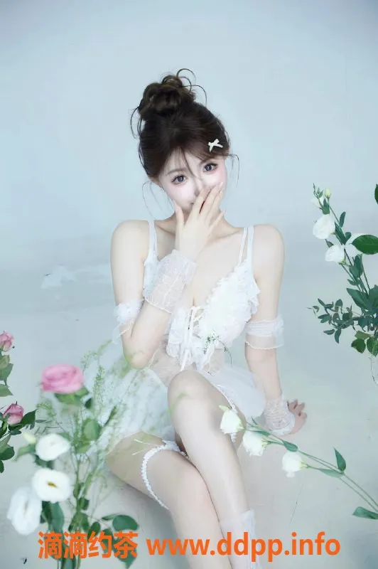 乌鲁木齐楼凤-蒋梦瑶，168厘米，90斤，C罩杯，温柔服务