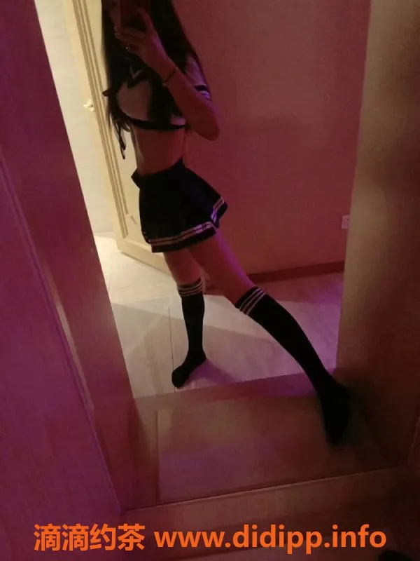 上海楼凤-上海白小纯 糖糖 165cm 95斤 D罩杯 陪浴服务