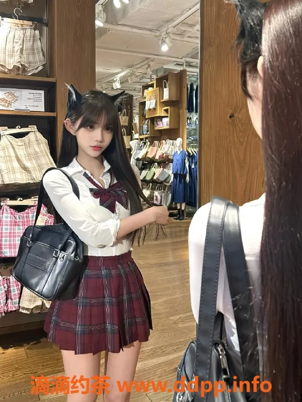 乌鲁木齐楼凤资源信息,蒋梦瑶-20岁166cm纯欲甜美，小巧玲珑