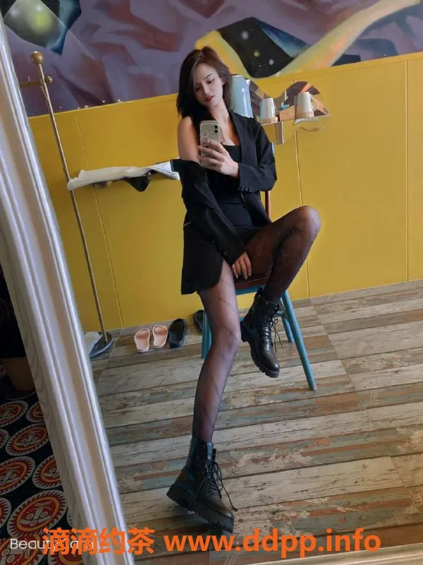 佛山楼凤资源信息,佛山小狐狸，500起，私聊体验不容错过