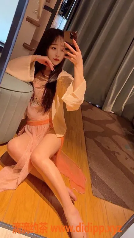 深圳楼凤-福田区柒颜，女友制服体验，课费1000-1600