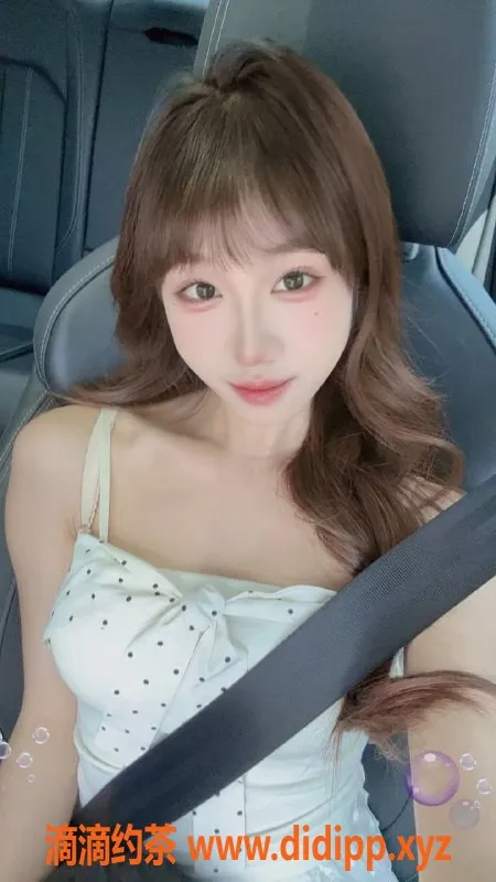 赣州楼凤-琪琪 160cm 18岁学生 全套服务800元