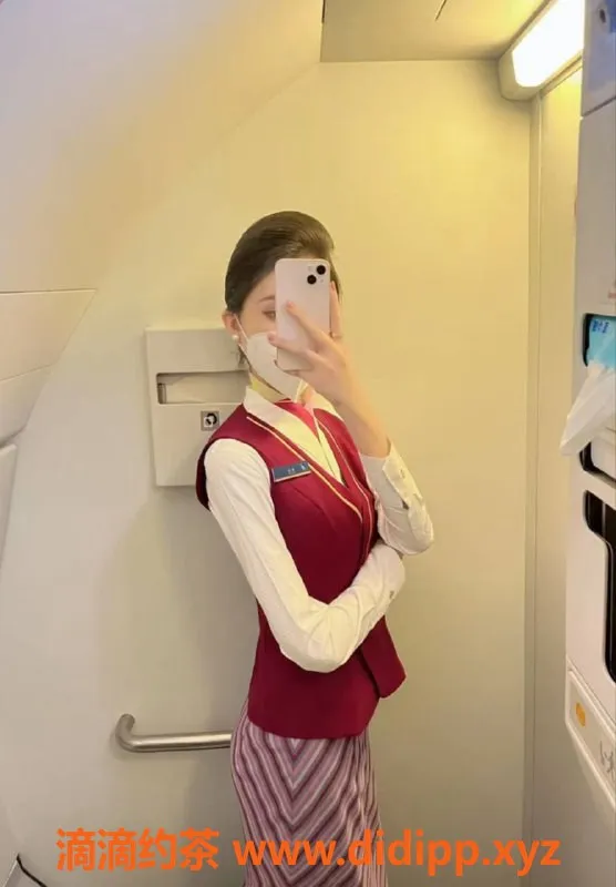 烟台楼凤资源信息,莱山空姐宝龙，热情服务等你来体验