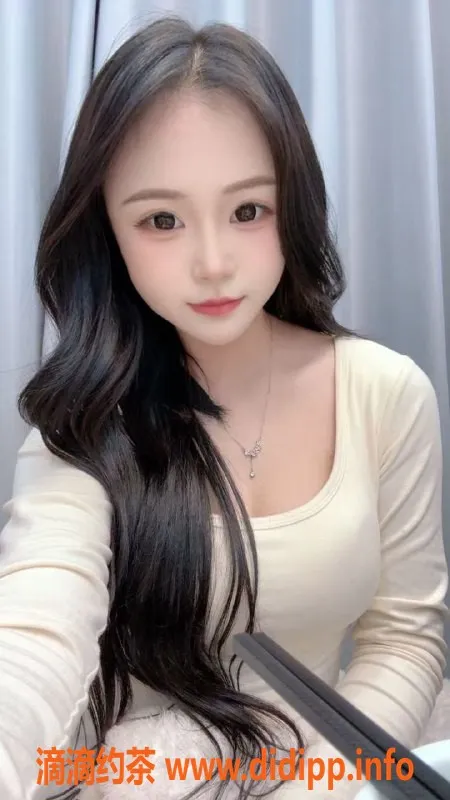 台州楼凤-飞飞，18岁C+胸围，上海青浦区服务