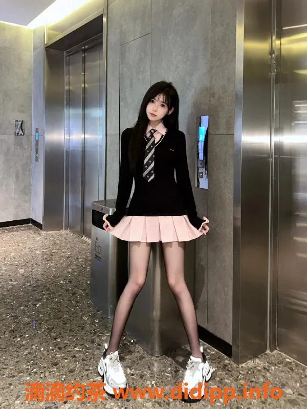 乌鲁木齐楼凤-19岁170真胸D，温柔体贴少女等你体验