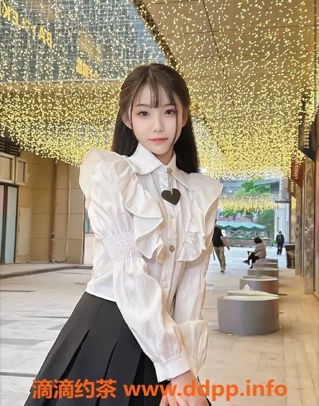 台州楼凤-上海松江兮木木，20岁D+围，800元起