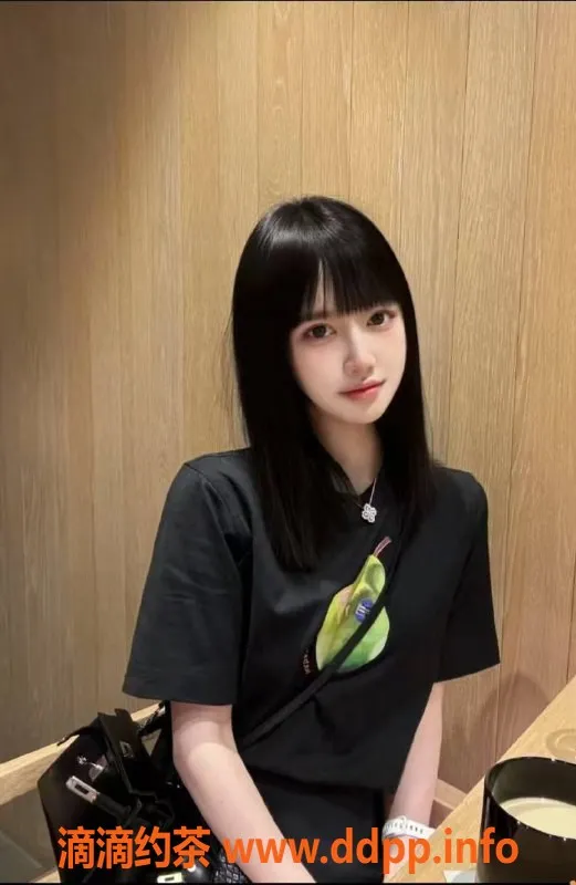 烟台楼凤-福山区李诗诗，服务热情，身材曼妙