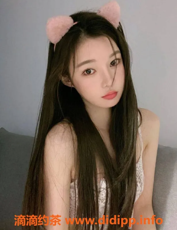 赣州楼凤-在校学生碧玺，温柔体贴，超高素质服务