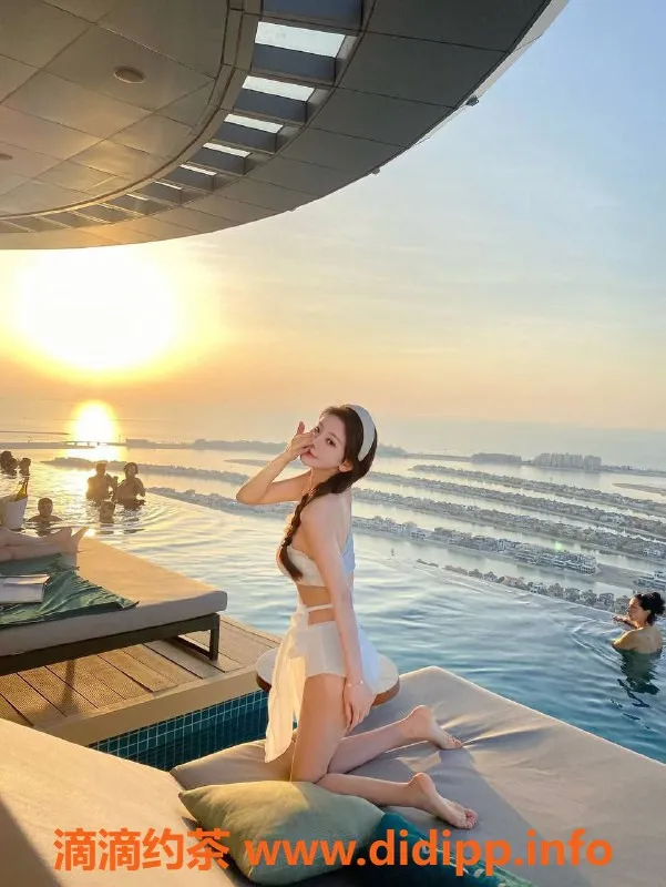 赣州楼凤-温柔可人小女友，气质佳配合高