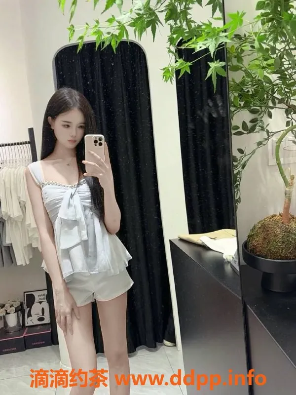 台州楼凤-上海徐汇区小鹿，173cm优雅身姿，800P喝茶体验