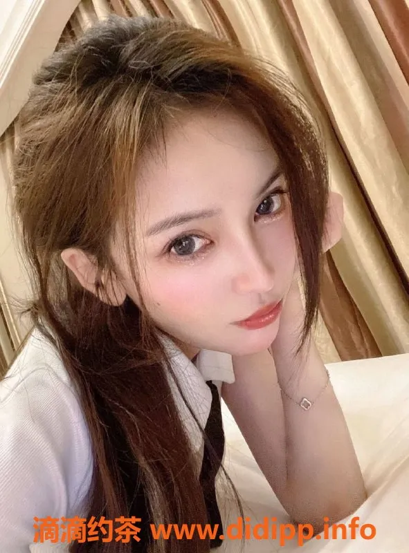 赣州楼凤-身高167，21岁白嫩知性美女