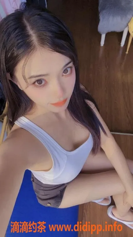 成都楼凤-武侯区沈秋词，700/1100，颜值车和女友感