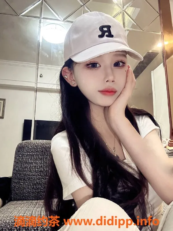 台州楼凤-台州安琪，22岁身高170，95的迷人B+围