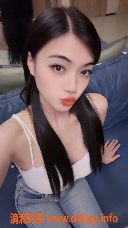 成都楼凤-武侯区沈秋词，700/1100，颜值车和女友感