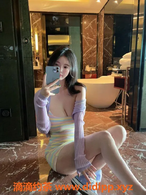 赣州楼凤-极品白小纯，清纯可爱168cm D罩杯