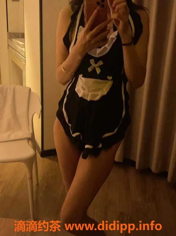 广州楼凤-天河贝迪，22岁，168cm，45kg，800元服务