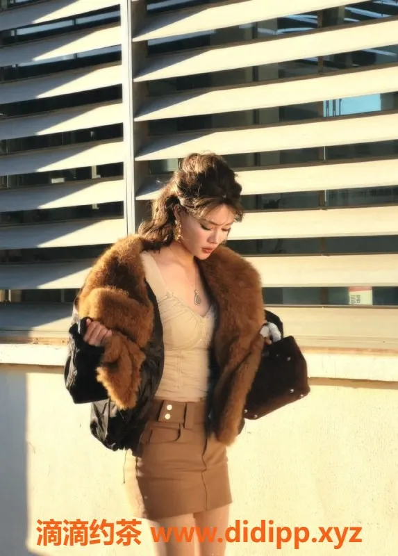 潍坊楼凤资源信息,奎文区23岁护士，166高95斤，夜不归600元