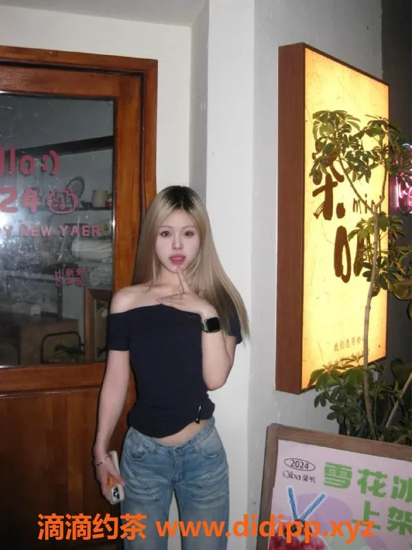 潍坊楼凤资源信息,高新区小白 162cm 18岁 800元包夜4500