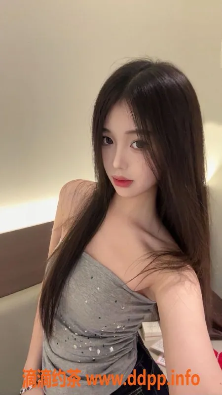 台州楼凤-台州晓晓 19岁 C+围 163cm 600P上门服务