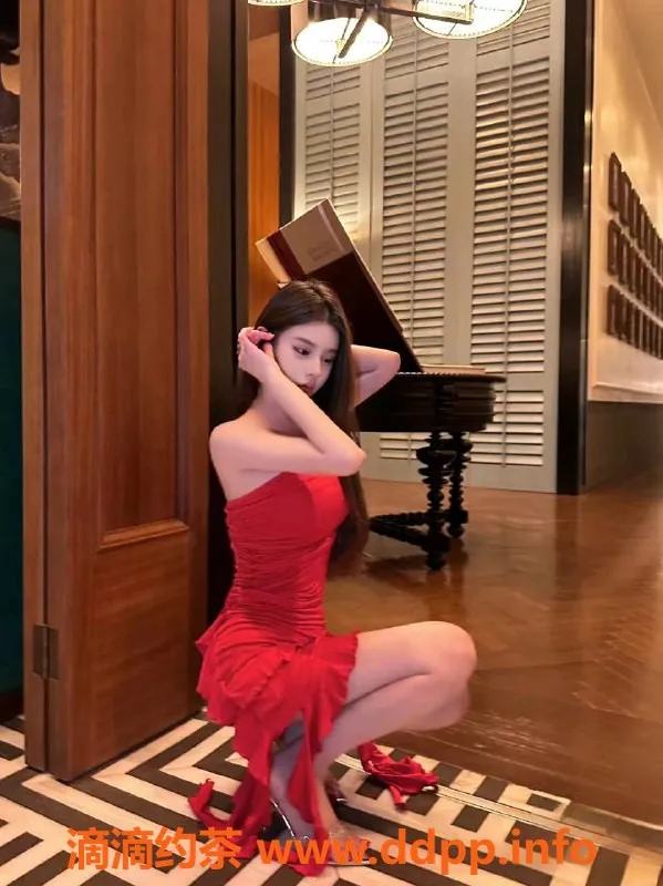 广州楼凤-天河叶灵儿，舌吻服务，体验仅需2200元