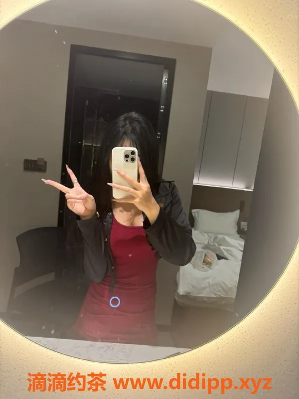 潍坊楼凤资源信息,潍城区甜甜，166cm，90斤，18岁，服务多样，包夜4000！