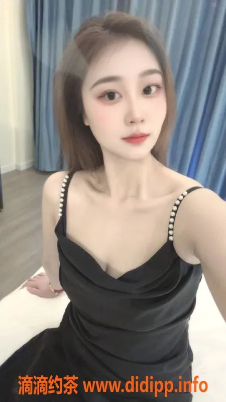 台州楼凤资源信息,台州路桥区颜颜，21岁165cm，600元顶级服务