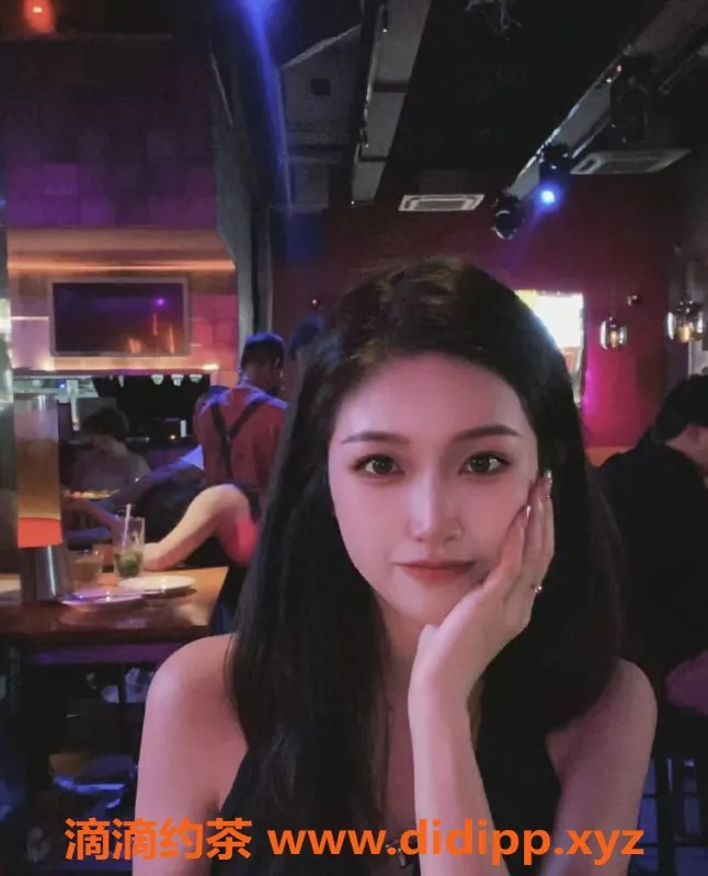 烟台楼凤-福山区母女双飞服务，福利莱起价2起