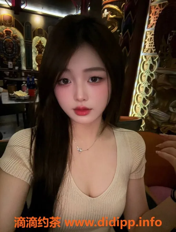 台州楼凤-台州椒江月月161cm，49kg靠谱茶艺服务