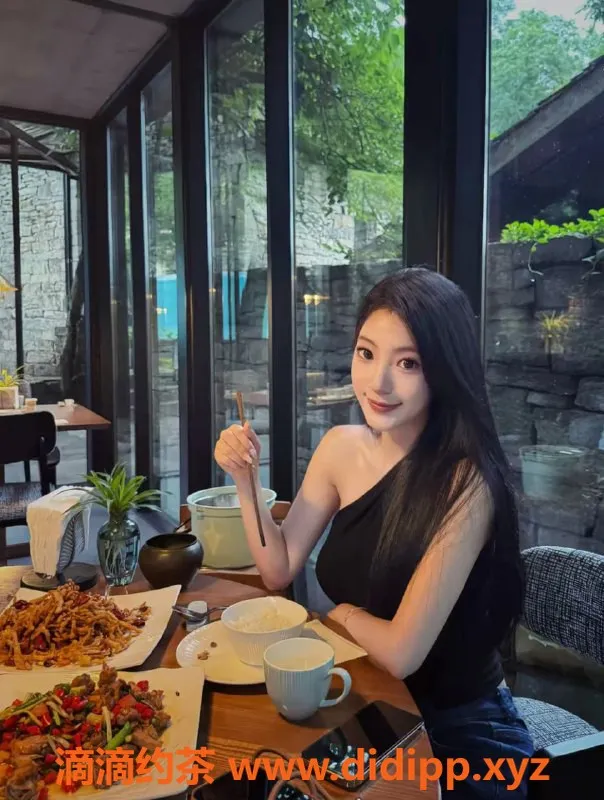 潍坊楼凤-潍坊高新区高颜值小姐姐，163净身高，90斤